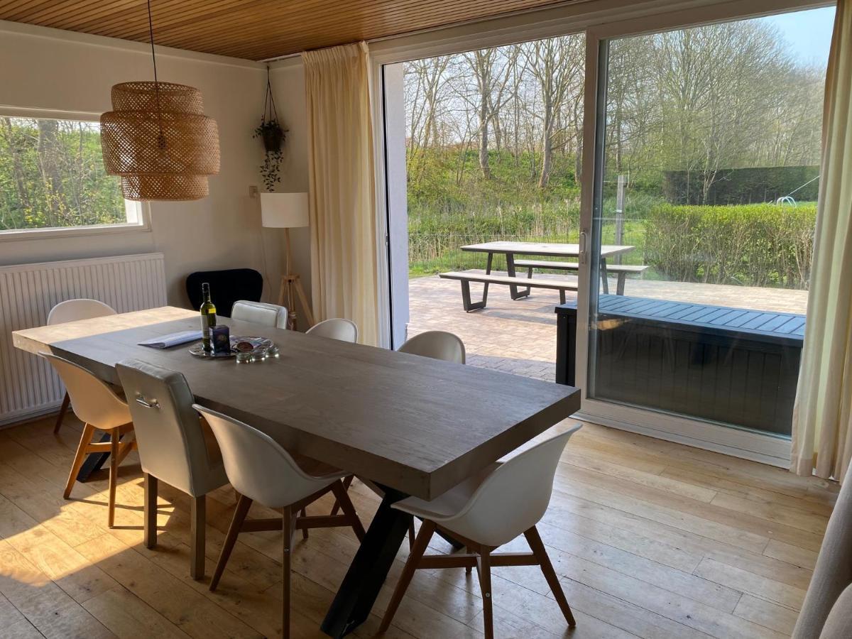 Family Bungalow With Garden For 6-8 People 卡德赞德-班得 外观 照片